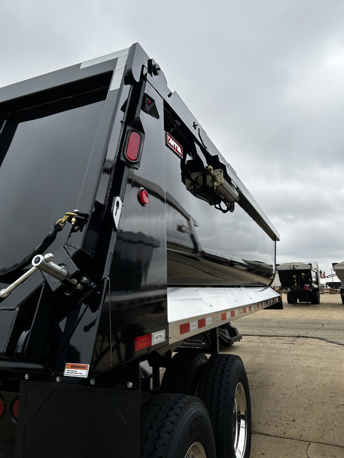 trailer image